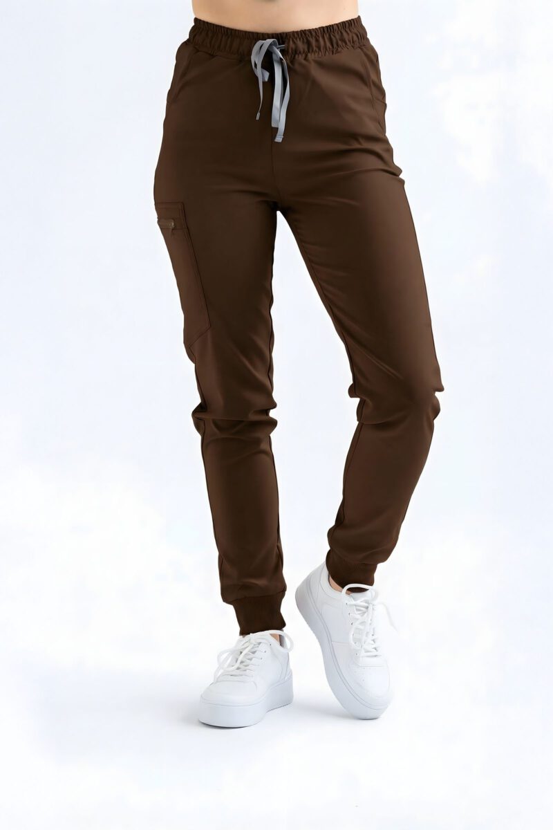 Spodnie joggery damskie SCRUBS Judith™ - Dark Chocolate