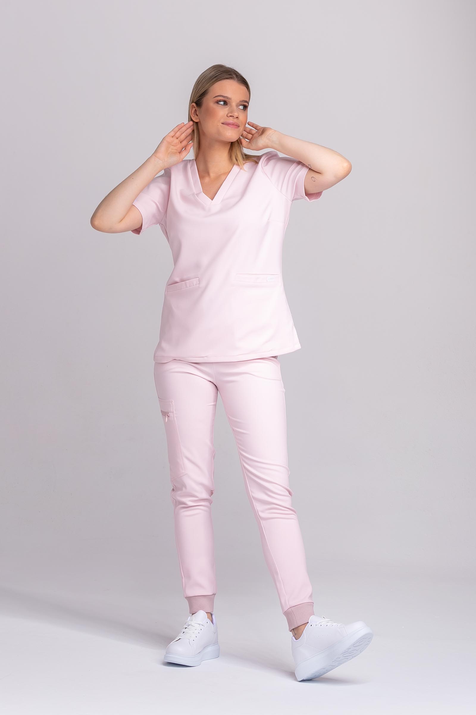 Bluza medyczna damska SCRUBS Esther™ – Powder Pink