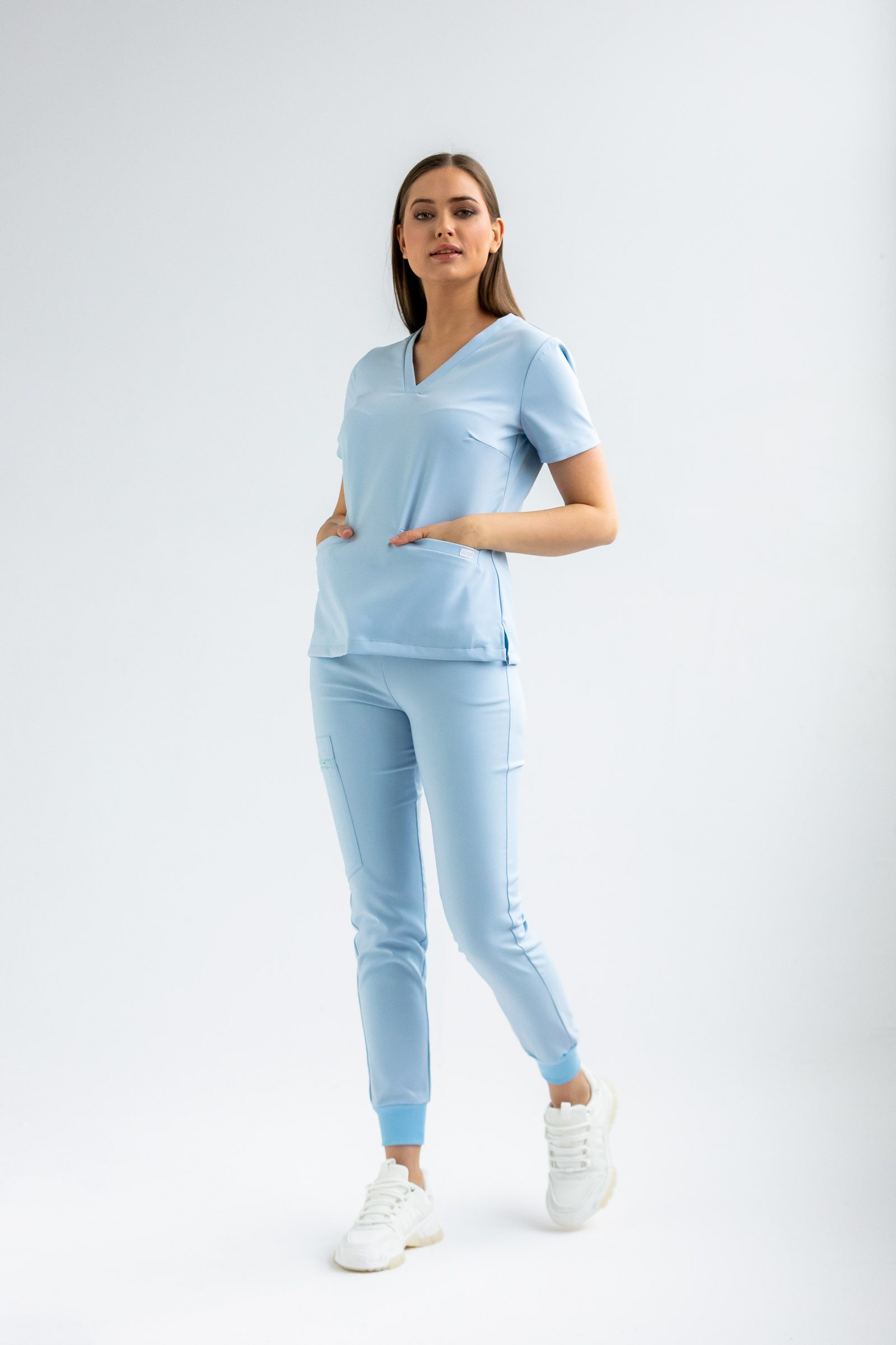 Spodnie joggery damskie SCRUBS Judith™ – baby blue