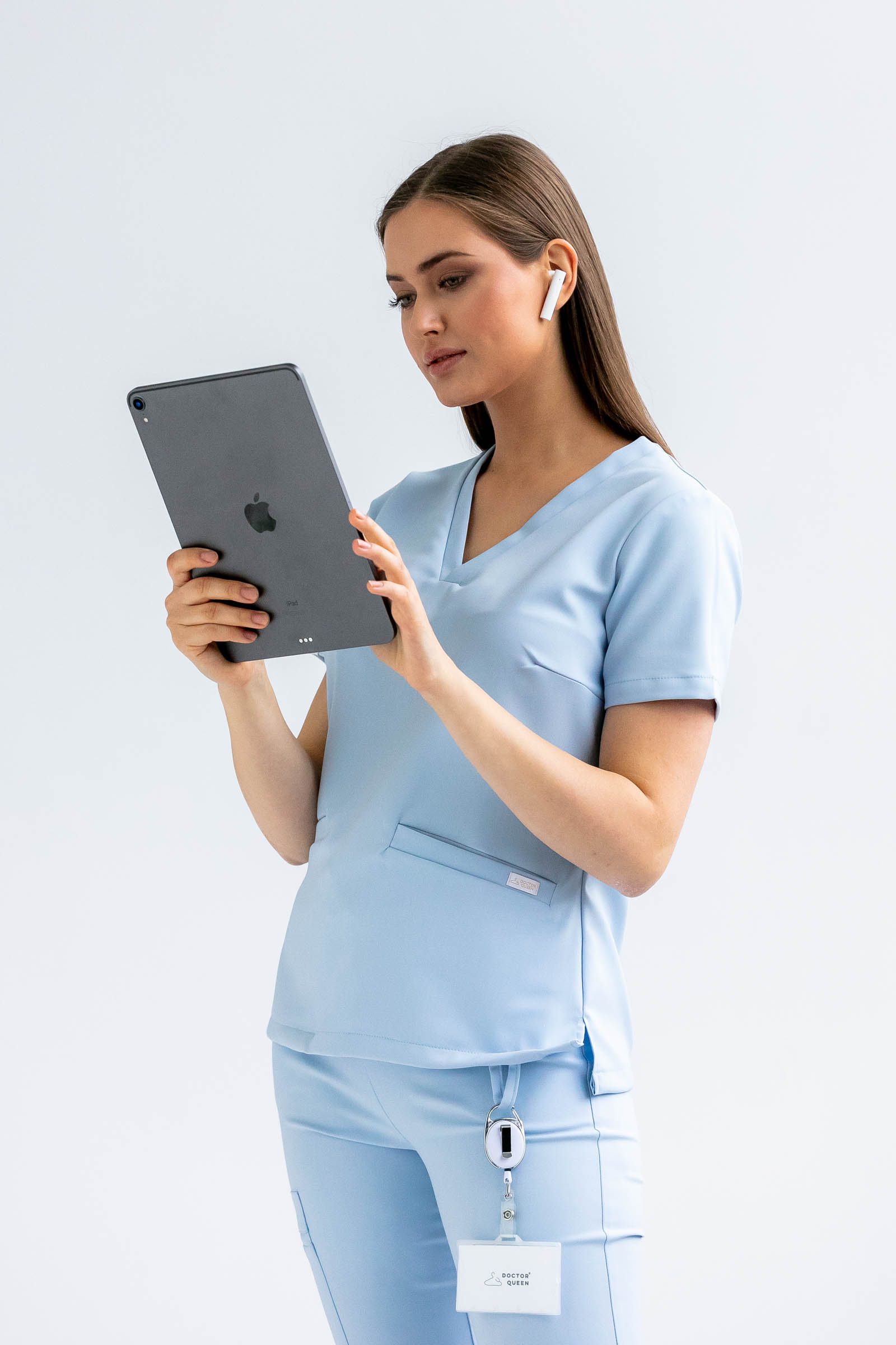 Bluza medyczna damska SCRUBS Esther™ – baby blue